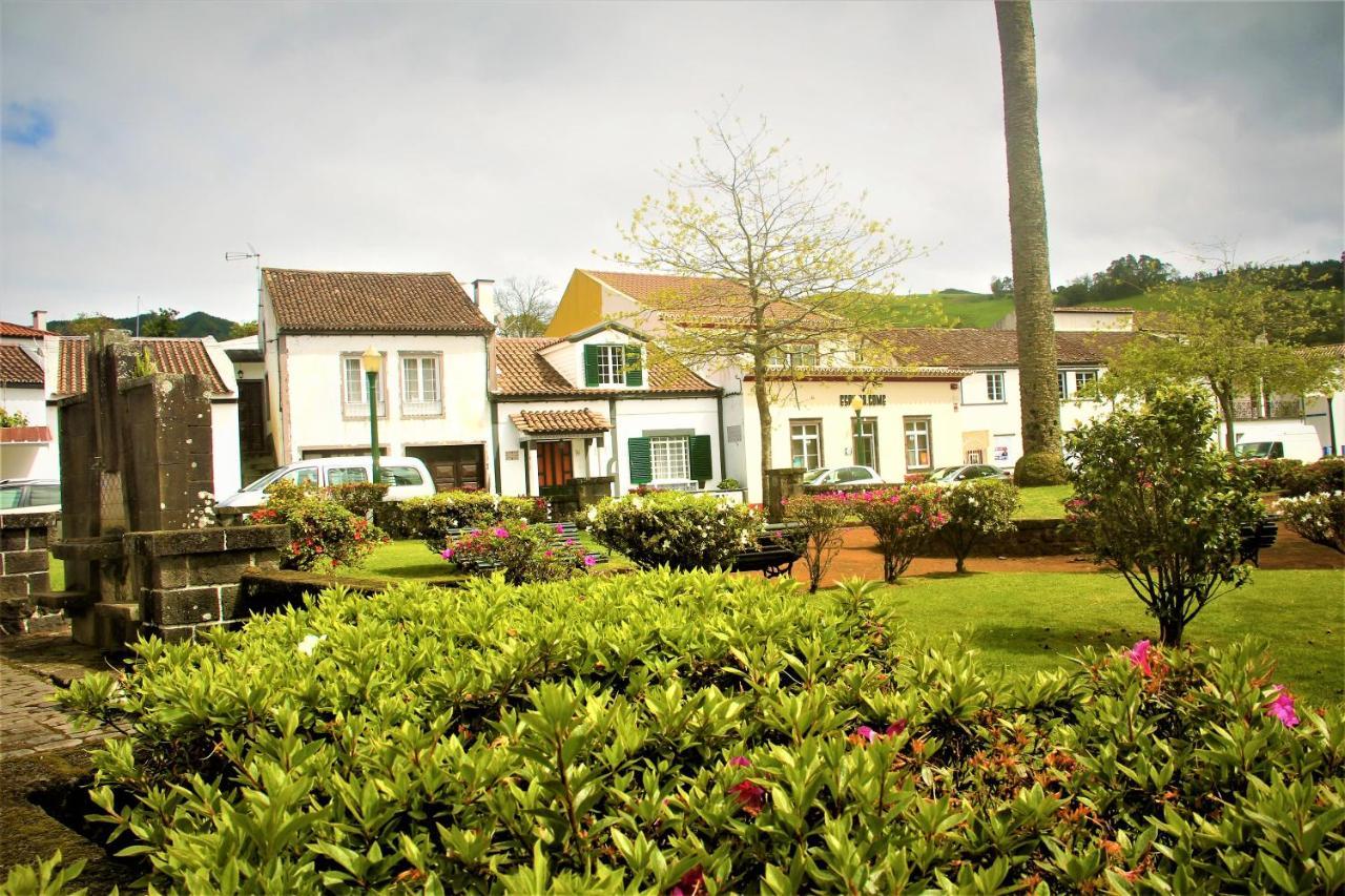 Casa Inti / Inti House Furnas Bed & Breakfast ฟูร์นัส ภายนอก รูปภาพ